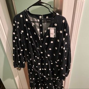 Women’s Black and White Wrap Dress